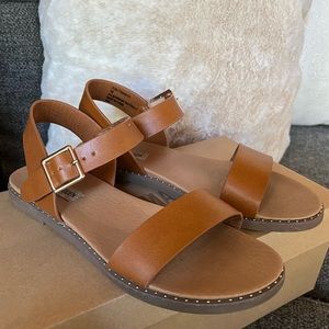 Steve Madden Tess Slingback Sandals